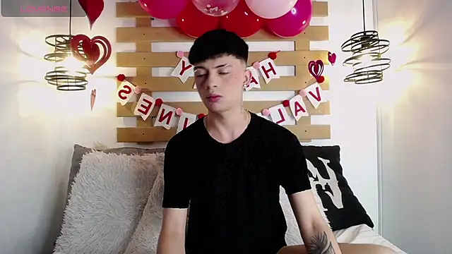 Steev Novoa online show from February 8, 2025, 4:25 am