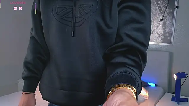 Snapshot of Ken-boy_ chatting on September 13, 2025, 11:43 am Ken-boy online show from September 13, 2025, 11:43 am