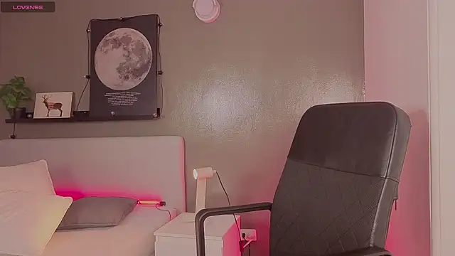 Snapshot of Ken-boy_ chatting on October 16, 2025, 11:55 am Ken-boy online show from October 16, 2025, 11:55 am