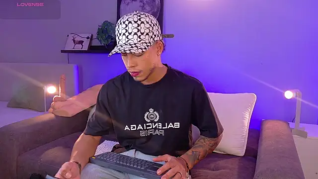 Ken-boy  online show from April 28, 2026, 9:03 am