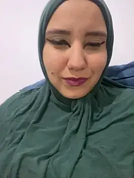 hannahayat online show from February 8, 2025, 1:22 am