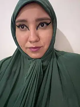 hannahayat online show from December 18, 2025, 2:56 pm