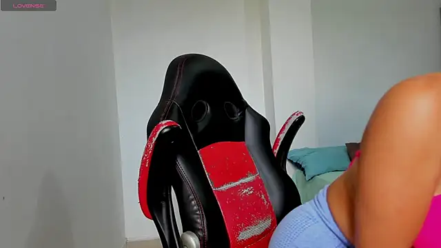 sofiaparker8 online show from July 13, 2026, 5:05 pm