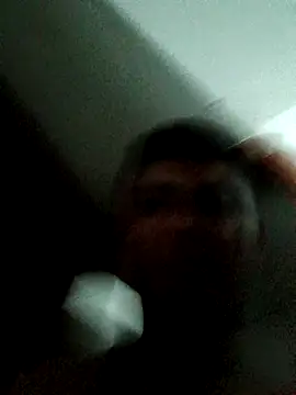 aj199431 online show from November 14, 2025, 11:57 pm