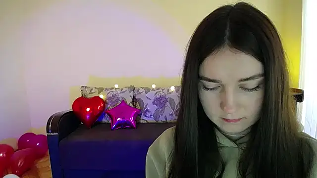 Pretty shy online show from February 12, 2025, 12:12 pm