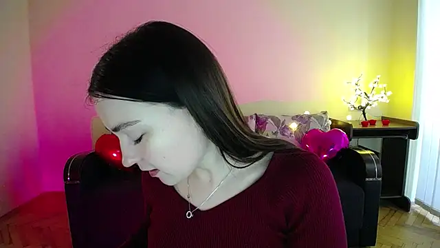 Pretty shy online show from March 7, 2025, 2:56 pm