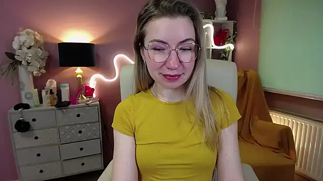 Snapshot of Mia_Tasty chatting on January 17, 2025, 11:17 am Mia Tasty online show from January 17, 2025, 11:17 am