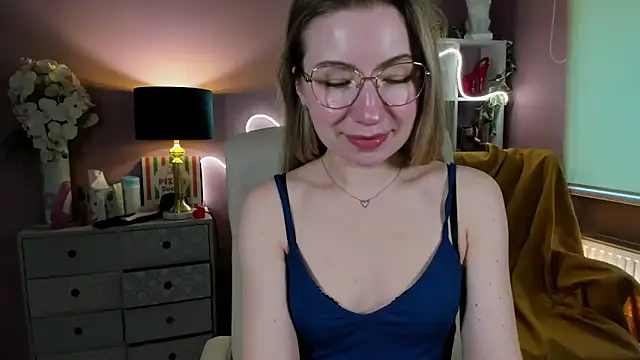 Snapshot of Mia_Tasty chatting on January 30, 2025, 10:50 am Mia Tasty online show from January 30, 2025, 10:50 am