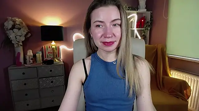 Snapshot of Mia_Tasty chatting on February 11, 2025, 10:48 am Mia Tasty online show from February 11, 2025, 10:48 am