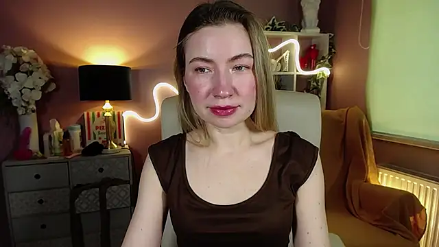 Snapshot of Mia_Tasty chatting on February 16, 2025, 11:05 am Mia Tasty online show from February 16, 2025, 11:05 am