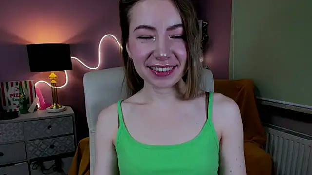 Snapshot of Mia_Tasty chatting on November 29, 2025, 7:44 am Mia Tasty online show from November 29, 2025, 7:44 am