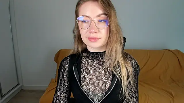 Mia Tasty online show from June 11, 2026, 6:44 am
