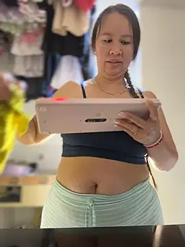 Emiily lee online show from March 11, 2026, 9:15 am