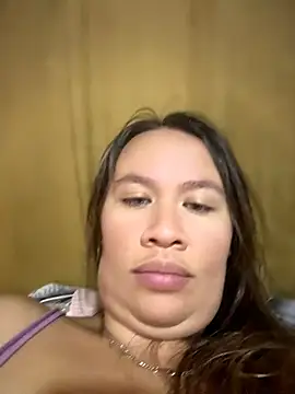 Emiily lee online show from July 11, 2026, 10:44 pm