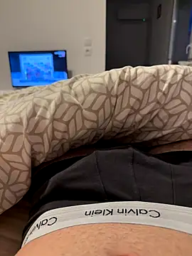 Snapshot of sudistept chatting on December 3, 2025, 4:27 pm sudistept online show from December 3, 2025, 4:27 pm