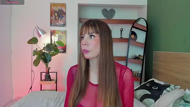Snapshot of iriiina_veneno chatting on June 18, 2026, 1:17 am iriiina veneno online show from June 18, 2026, 1:17 am