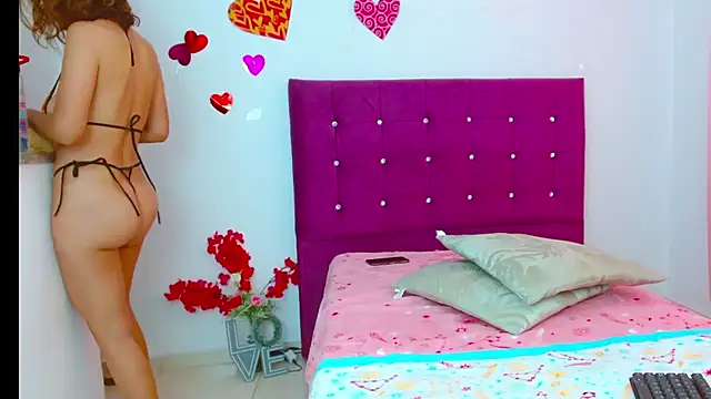 Snapshot of chantalsemenova1 chatting on February 2, 2025, 4:22 pm chantalsemenova1 online show from February 2, 2025, 4:22 pm