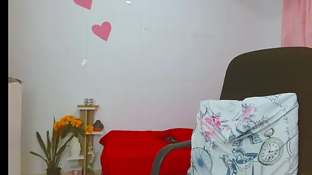 Snapshot of chantalsemenova1 chatting on July 25, 2026, 9:45 pm chantalsemenova1 online show from July 25, 2026, 9:45 pm