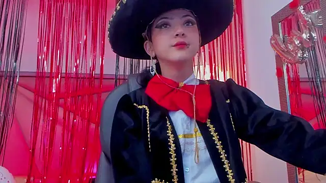 Snapshot of BonnieCute_ chatting on February 15, 2025, 4:25 am BonnieCute online show from February 15, 2025, 4:25 am