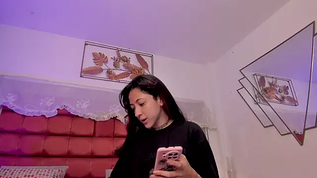 Snapshot of BonnieCute_ chatting on May 24, 2026, 12:04 am BonnieCute online show from May 24, 2026, 12:04 am