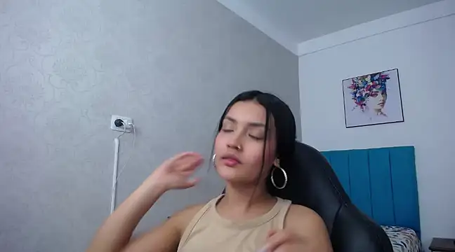 antonella sweetlittle online show from March 22, 2025, 6:58 pm