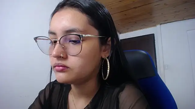 antonella sweetlittle online show from September 28, 2025, 12:21 pm