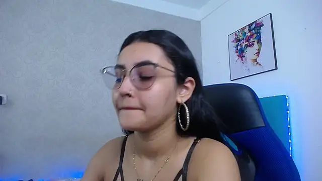 antonella sweetlittle online show from November 27, 2025, 1:02 pm