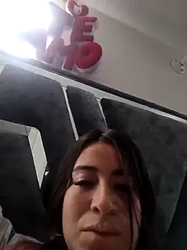 Alona Evans online show from February 11, 2025, 6:01 pm