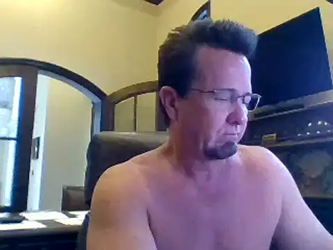 sluttydylan online show from February 8, 2025, 11:55 pm