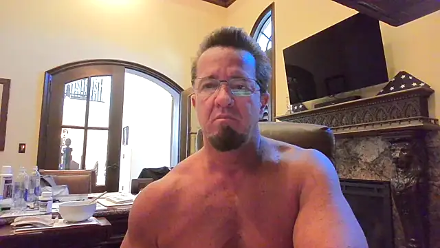 sluttydylan online show from March 5, 2026, 6:37 pm