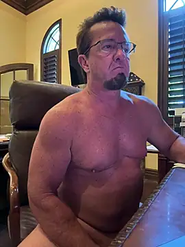 sluttydylan online show from April 30, 2026, 6:03 pm