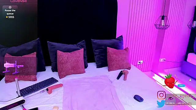 Snapshot of jade_reeed chatting on January 24, 2025, 10:41 pm jade reeed online show from January 24, 2025, 10:41 pm