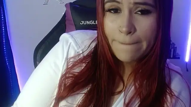 cata  gutierrez  online show from September 14, 2025, 5:17 am