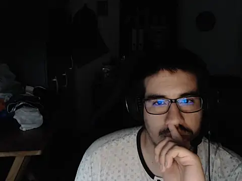 Snapshot of thealfawolf01 chatting on December 27, 2024, 5:31 am thealfawolf01 online show from December 27, 2024, 5:31 am