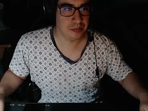 thealfawolf01 online show from May 3, 2026, 3:12 am