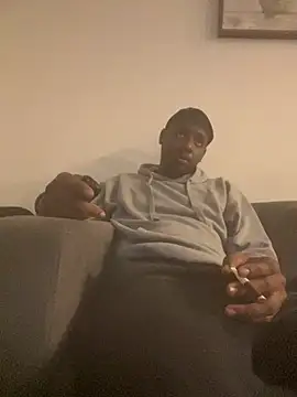 Snapshot of Andrew130 chatting on March 14, 2026, 1:44 am Andrew130 online show from March 14, 2026, 1:44 am