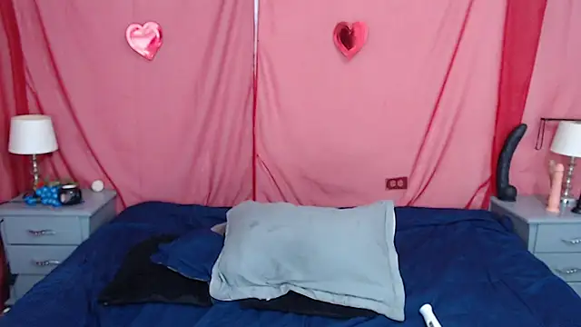 Snapshot of AdelynYasmin chatting on March 14, 2025, 6:29 pm AdelynYasmin online show from March 14, 2025, 6:29 pm