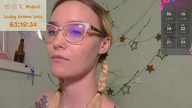 Snapshot of ixsi chatting on June 13, 2026, 1:14 am ixsi online show from June 13, 2026, 1:14 am