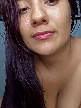 Snapshot of Blushing_Katy chatting on February 2, 2025, 1:34 am Blushing Katy online show from February 2, 2025, 1:34 am