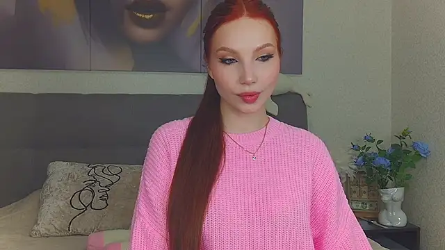 Snapshot of JudyWalkerr chatting on December 19, 2024, 4:57 pm JudyWalkerr online show from December 19, 2024, 4:57 pm