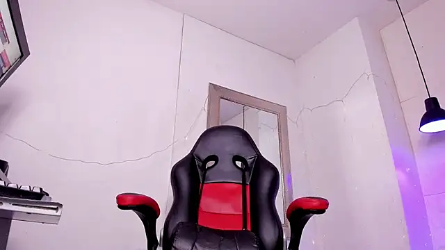 Snapshot of angel_hardy_dl chatting on November 7, 2025, 12:05 pm angel hardy dl online show from November 7, 2025, 12:05 pm