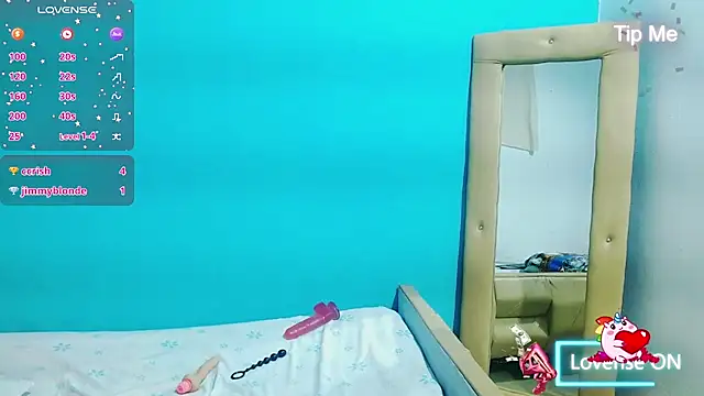 Snapshot of Stefanny_Taylor_ chatting on February 26, 2025, 12:05 am Stefanny Taylor online show from February 26, 2025, 12:05 am