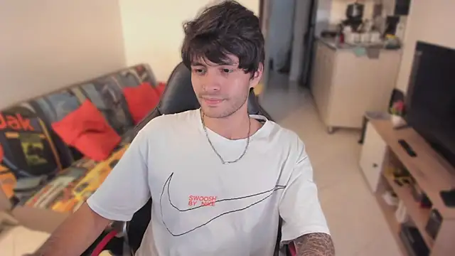 Snapshot of justin_stark7 chatting on October 31, 2025, 9:27 pm justin stark7 online show from October 31, 2025, 9:27 pm