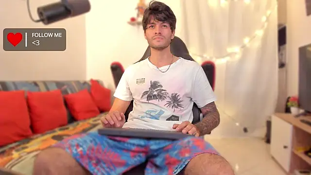 Snapshot of justin_stark7 chatting on December 2, 2025, 8:26 pm justin stark7 online show from December 2, 2025, 8:26 pm