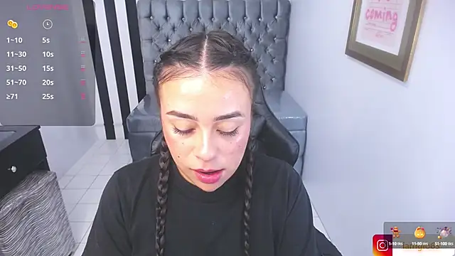 Snapshot of Georgina_1t chatting on February 13, 2025, 12:00 pm Georgina 1t online show from February 13, 2025, 12:00 pm