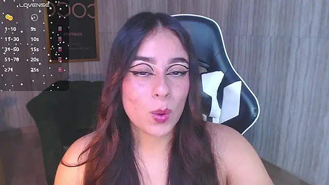 Snapshot of Georgina_1t chatting on March 15, 2025, 4:57 am Georgina 1t online show from March 15, 2025, 4:57 am