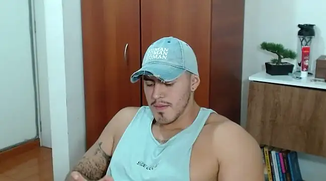 Snapshot of Baltazar_Dupont chatting on February 27, 2025, 4:10 pm Baltazar Dupont online show from February 27, 2025, 4:10 pm