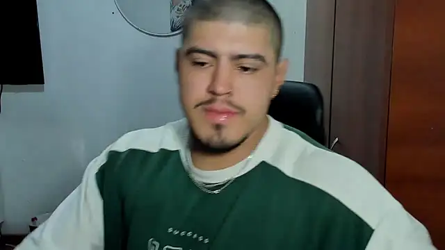 Snapshot of Baltazar_Dupont chatting on November 26, 2025, 11:22 am Baltazar Dupont online show from November 26, 2025, 11:22 am