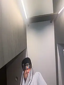 BabyJayNasty online show from September 19, 2025, 12:28 pm