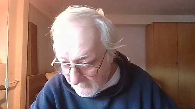 Snapshot of Sammy1660 chatting on January 13, 2025, 8:05 am Sammy1660 online show from January 13, 2025, 8:05 am